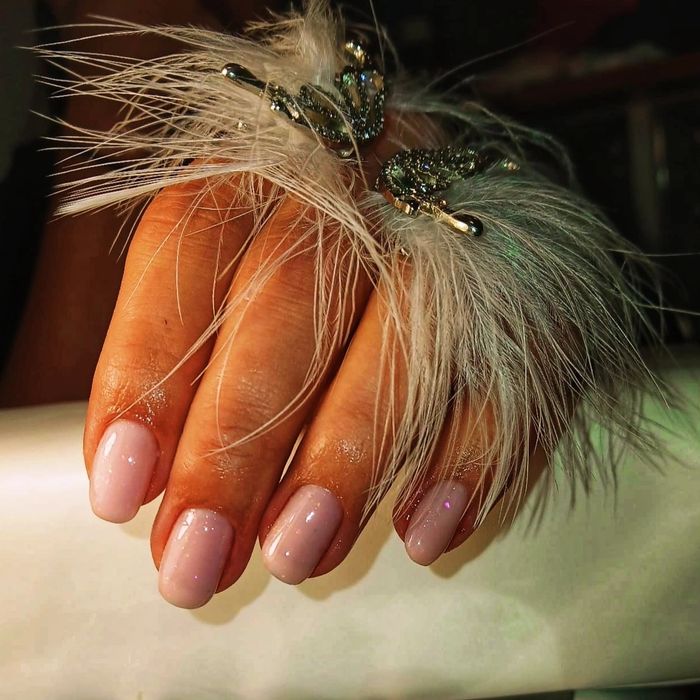 Unghii cu gel sector 6 ( capăt 41)