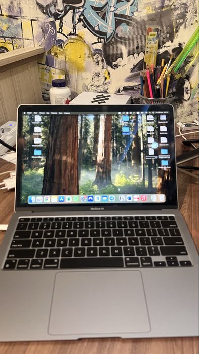 Продам Mac book Air