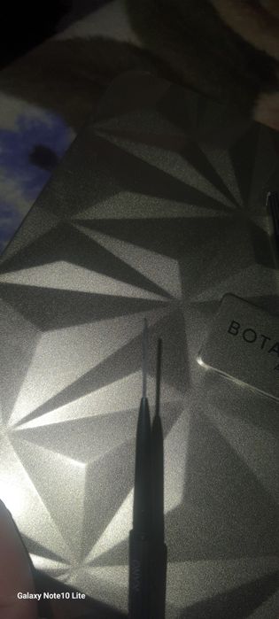 Mac sprâncene 1mm