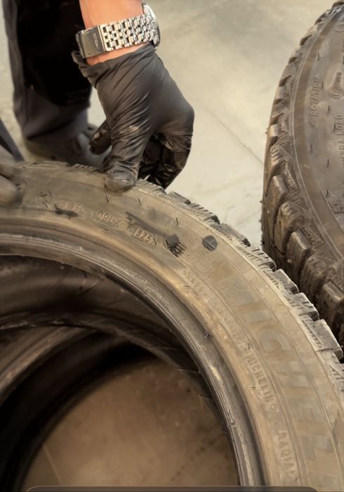 Продам б/у шины Michelin 4шт