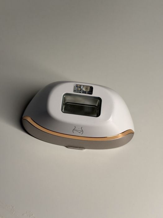 Фотоепилатор PHILIPS Lumea