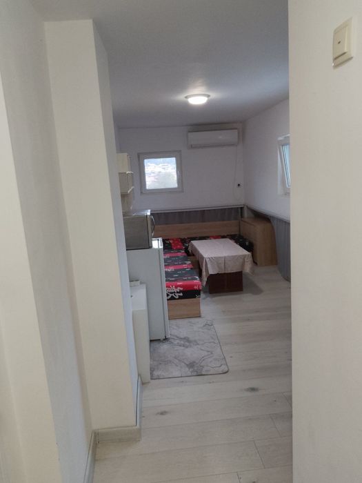 Дава се под наем Едностаен апартамент в Хасково, Хисаря - 15 кв.м за 147.9 € - Снимка #5