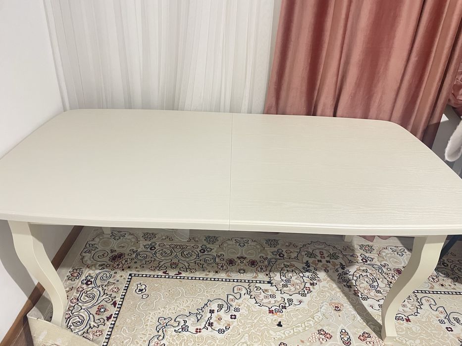 Продоется новый стол