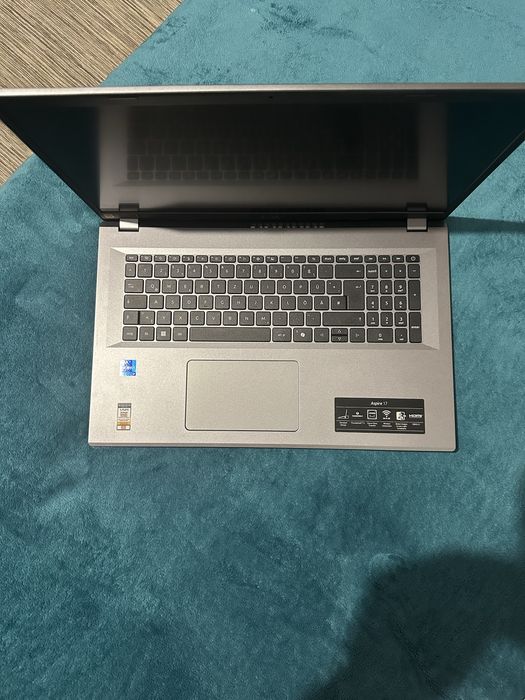 Laptop Acer Aspire 17, intel core i7, full hd 1080, 500GB,