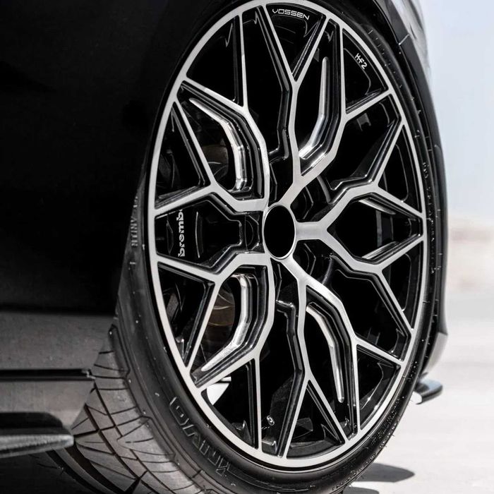 Jante R19 5x114.3 Vossen HF-2 Style | Toyota Lexus Hyundai Honda Mazda