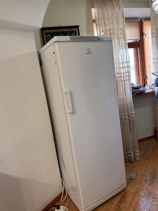Морозильники Haier и Indesit