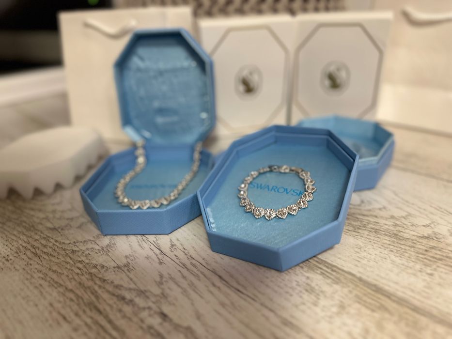 Set Swarovski Angelic Ariana Grande colier, brățară, cercei
