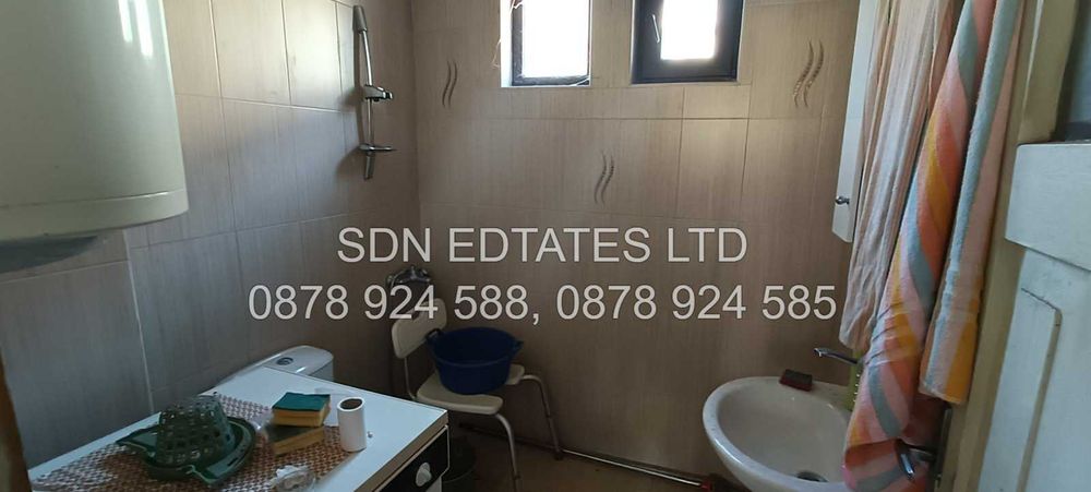 Продава се Къща в Казанлък - 160 кв.м за 893 €/кв.м - Снимка #4