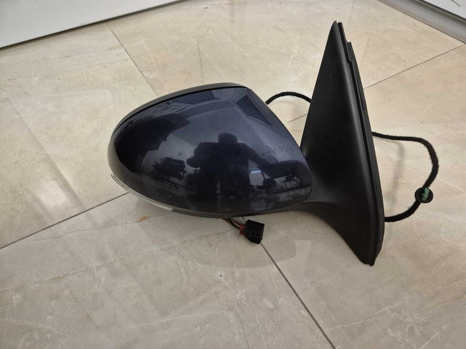 Oglinda dreapta VW Tiguan cu volan pe dreapta