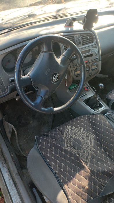 Продам Ниссан Европа 2001 гв