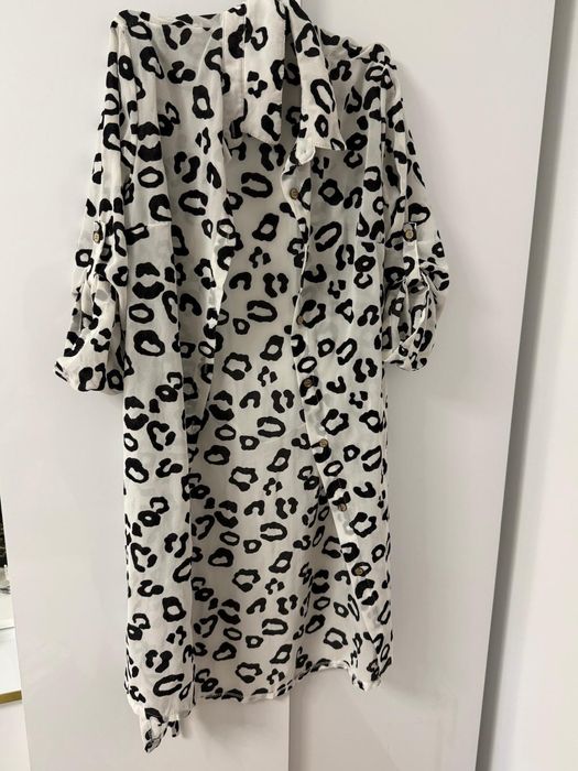 Bluza vaporoasa. .