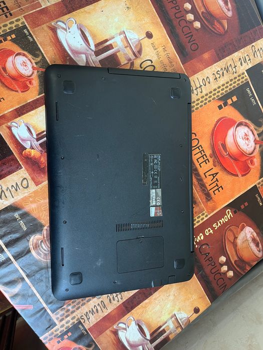 Asus intel i5-5200u, 8gb ram, ssd120gb