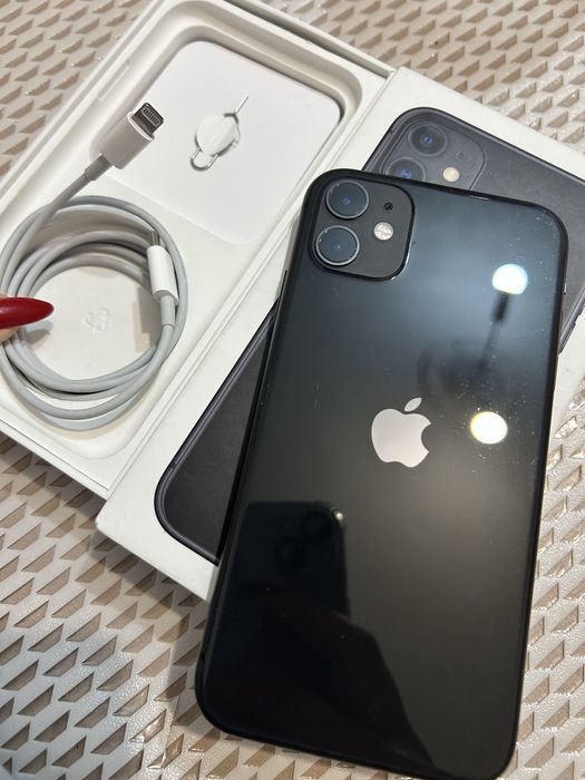 Срочно iphone 11 в идеальном состоянии