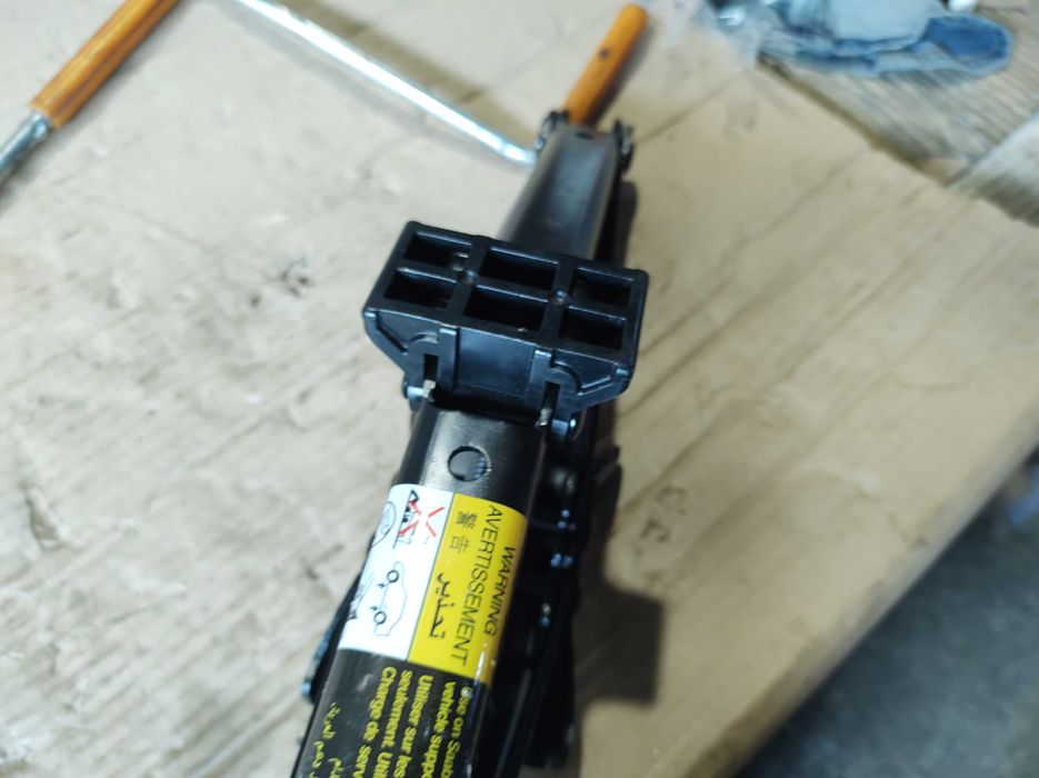 Авто Крик Авариен Крик SAAB 9-3