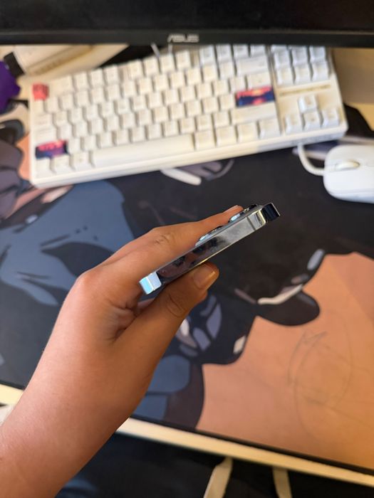 Telefon iphone 13 pro