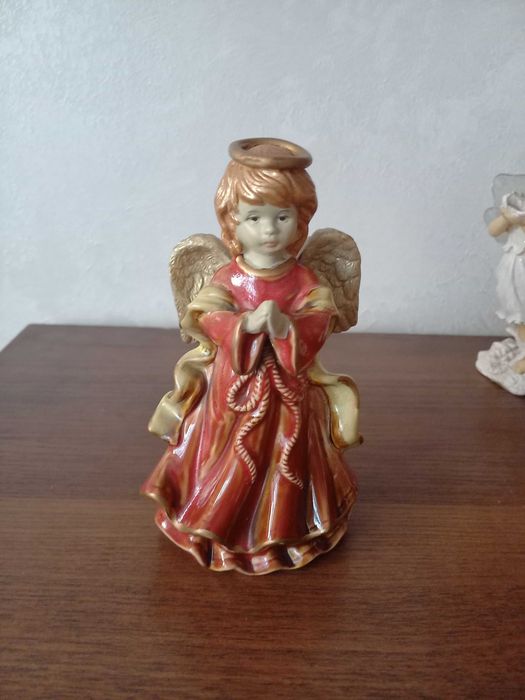 Продам статуэтки: ангелы, барс.