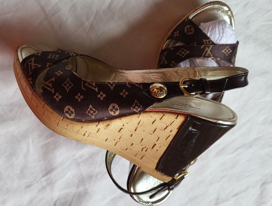 Louis Vuitton летни дамски сандали н.37