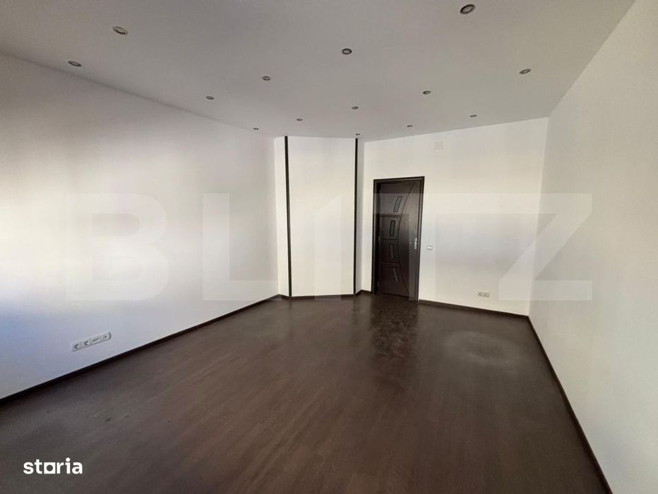 Apartament 3 camere, 140 mp, zona Ultracentral