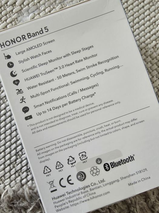 • Bratara smart HONOR Band 5 AMOLED, IP68, SpO2, noua, livrare gratis