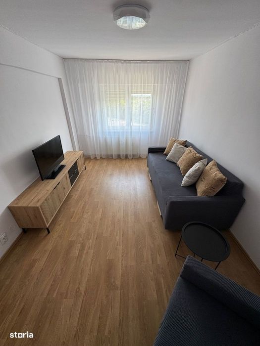 Garsonieră 42mp, cu balcon și aer condiționat