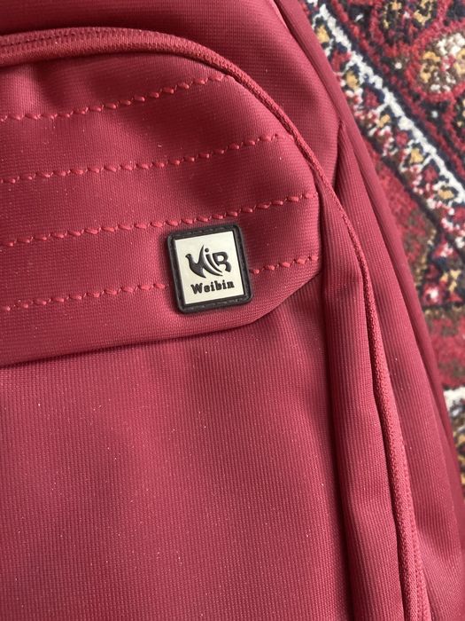 Посуда разная, лампочки led,рюкзак,магнитофон