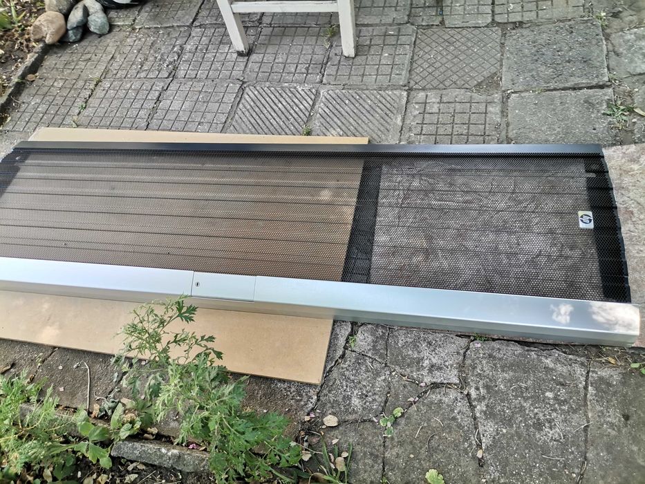 Врата за сървърен шкаф