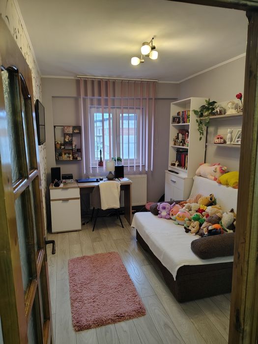 Apartament 3 camere centru 80 m patrati