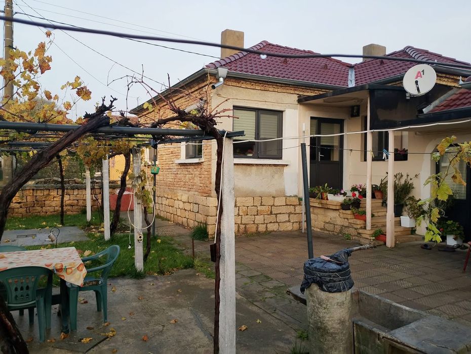 Къща близо до Варна