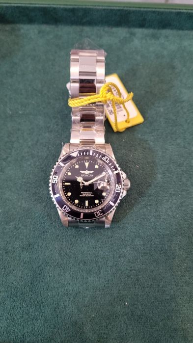 Invicta diver watch
