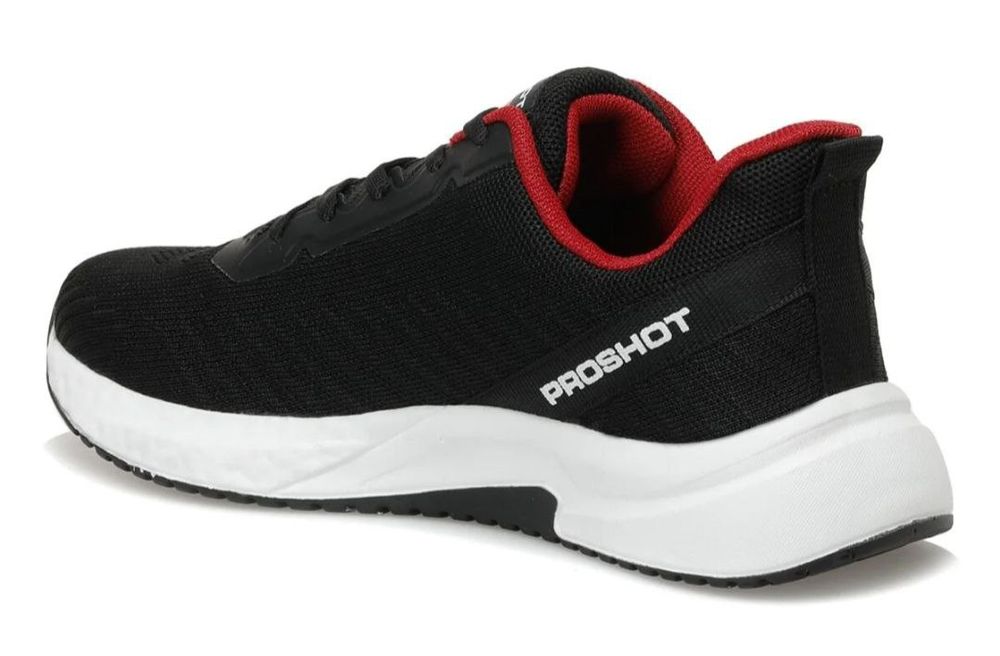 Продается кроссовки