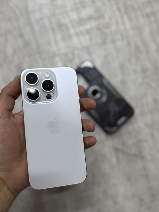 Продам iPhone 15 Pro 512gb