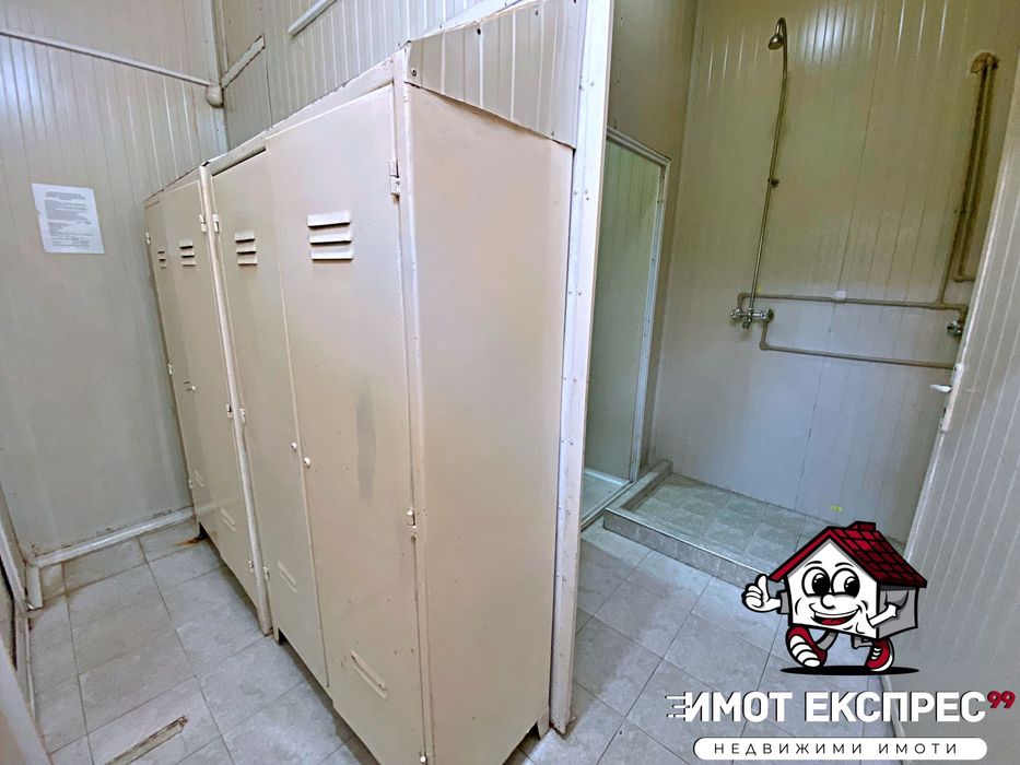 Продава се Промишлена сграда в Асеновград - 302 кв.м за 1656 €/кв.м - Снимка #13