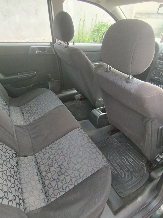 Vând Opel Astra g