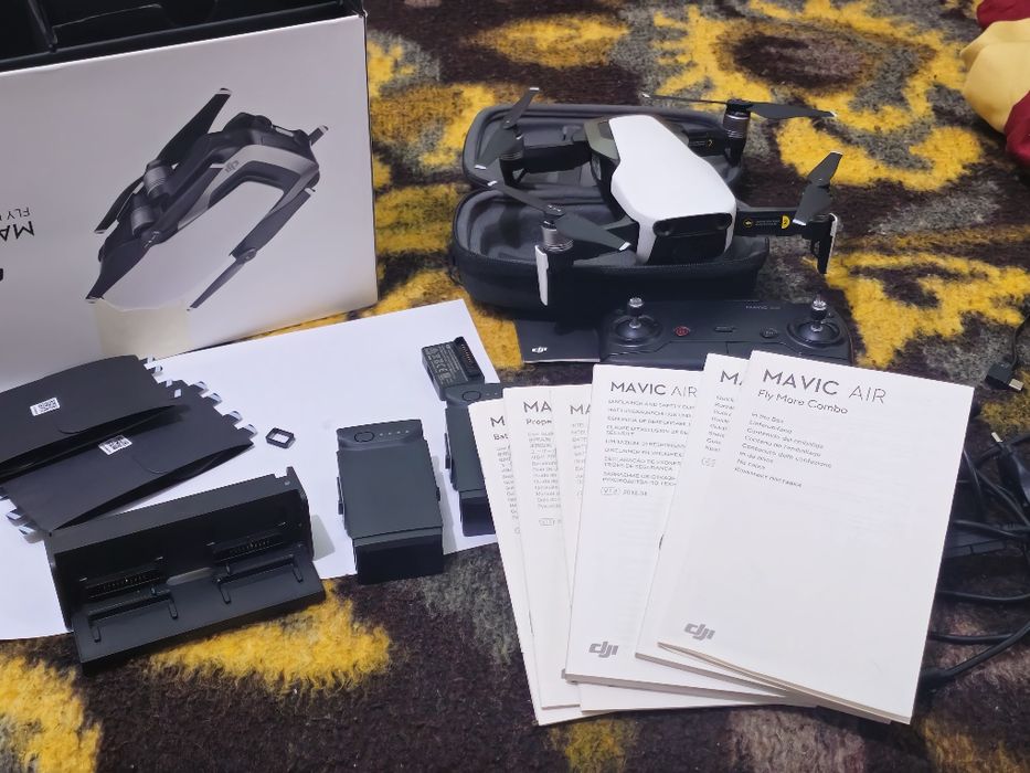 Drona dji mavic air fly more combo