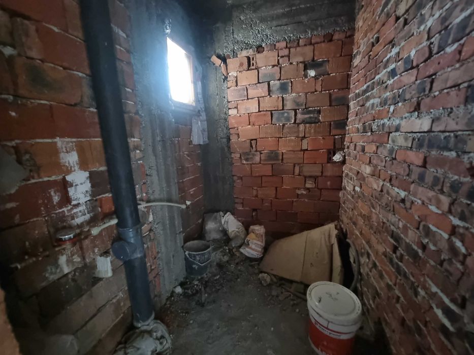 Многостаен апартамент с гараж за продажба в кв. Освобождение, гр. Благоевград