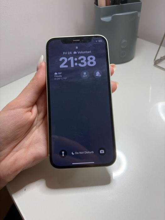 iPhone 12 64 GB Verde – Stare foarte bună