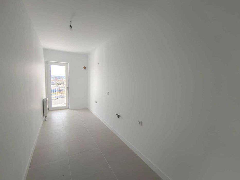 Închiriez apartament – Silk District