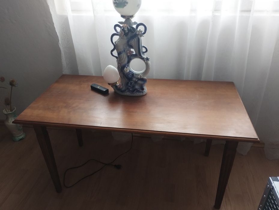 Vând biblioteca sufragerie