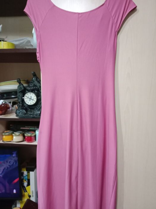 Продам новые платье