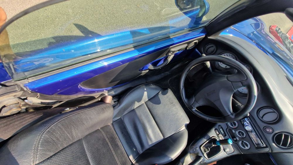 Dezmembrez Fiat barchetta 1.8