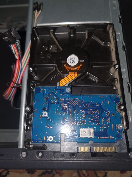 Toshiba жесткий диск 1тб