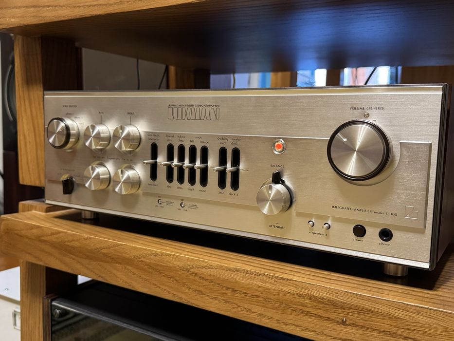 Продам Японский усилитель Luxman L100
