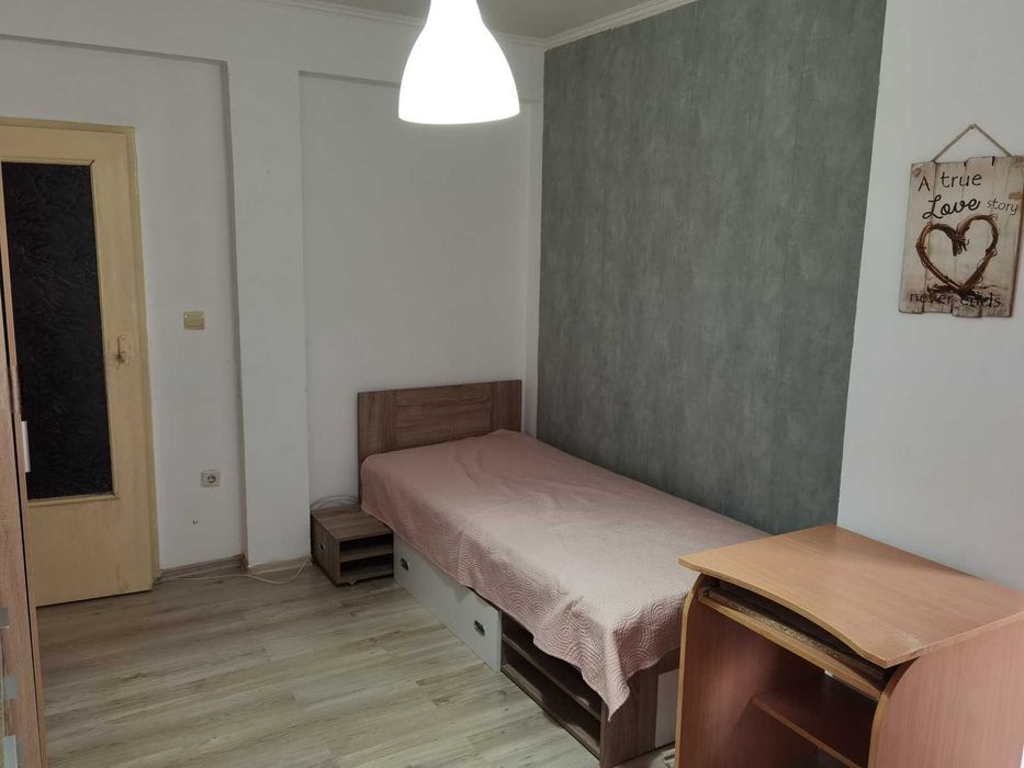 Дава се под наем Едностаен апартамент в София, Зона Б-18 - 39 кв.м за 348.84 € - Снимка #1