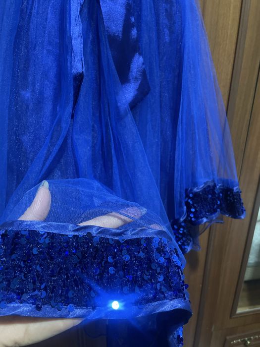 Праздничное нарядное платье девочки