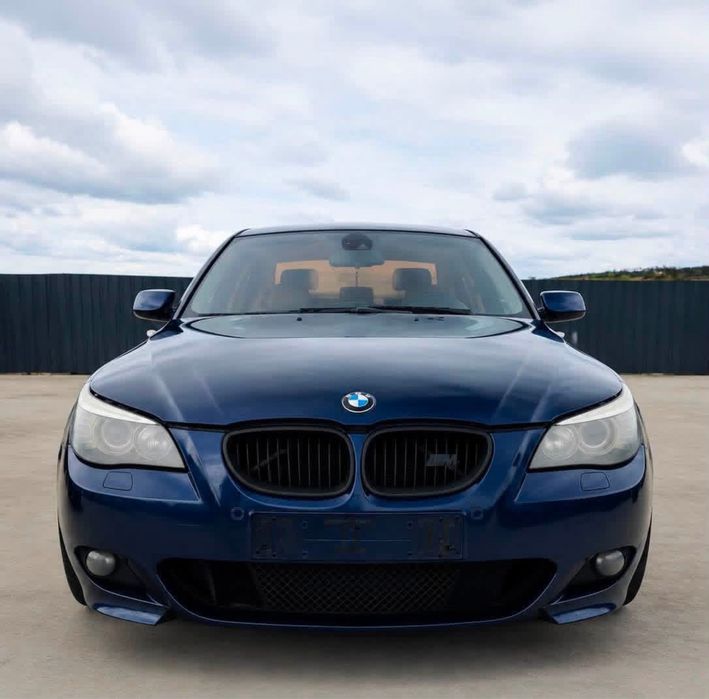Dezmembrez BMW 535d Sport Lci E60 3.0D Bi-turbo 286cp, M PACK,Xenon adaptiv ,Lane assist,Scaune Comfort crem ,volan M padele,plafon M,evacuare dubla