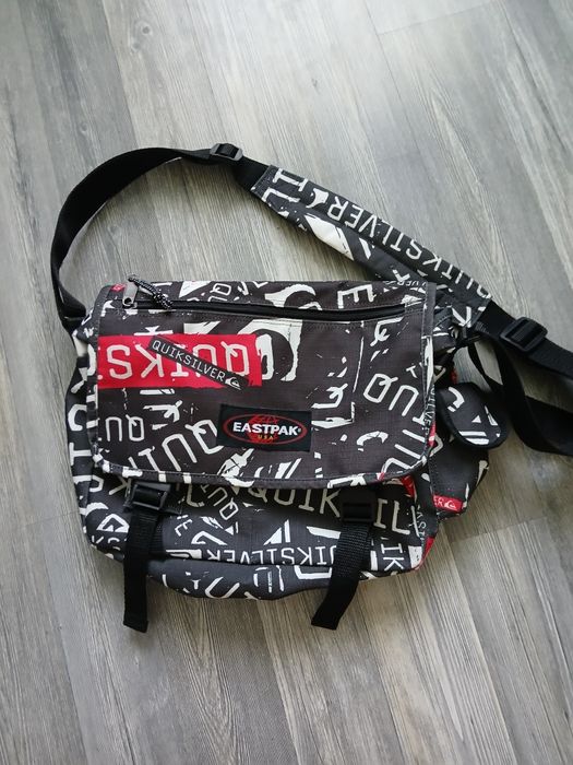 Чанти Eastpak и Quiksilver