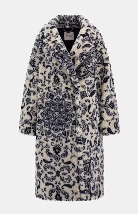 Уникално палто Guess
