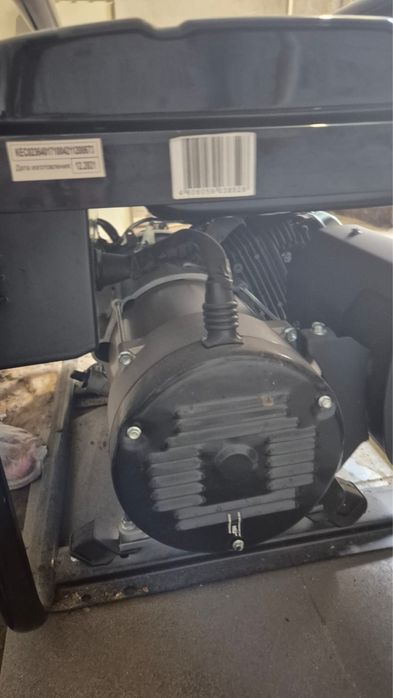 Генератор Huter DY11000L