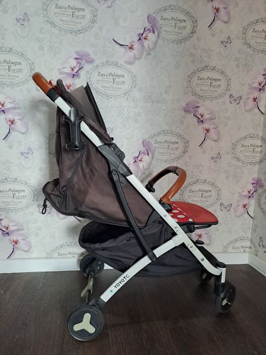 Коляска детская в отличном состоянии