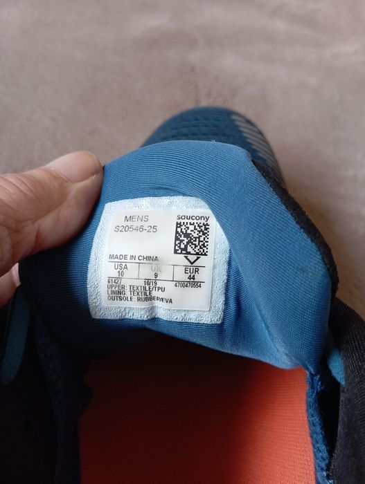 Saucony Triumph 17, marimea 44